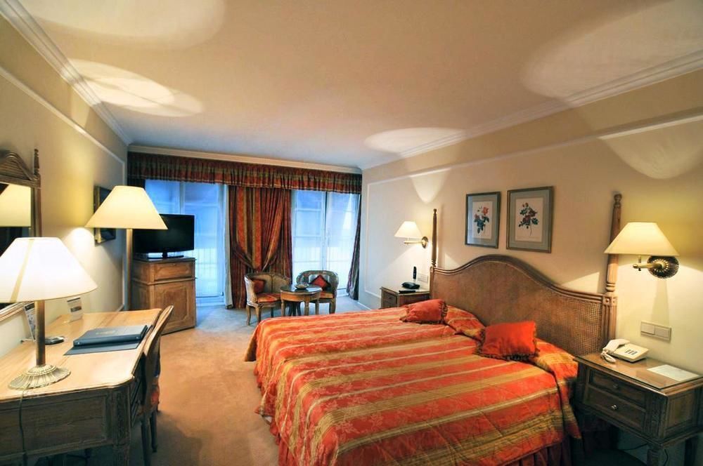 Hotel Manos Stephanie Saint-Gilles Εξωτερικό φωτογραφία